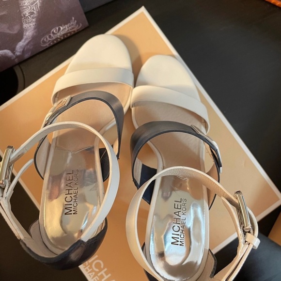 Michael Kors Heels - Picture 4 of 5